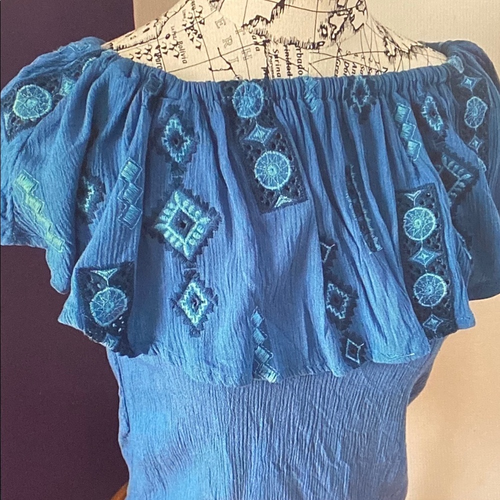 Knox Rose Blue Embroidered Ruffle Off-Shoulder Top - Picture 2 of 4